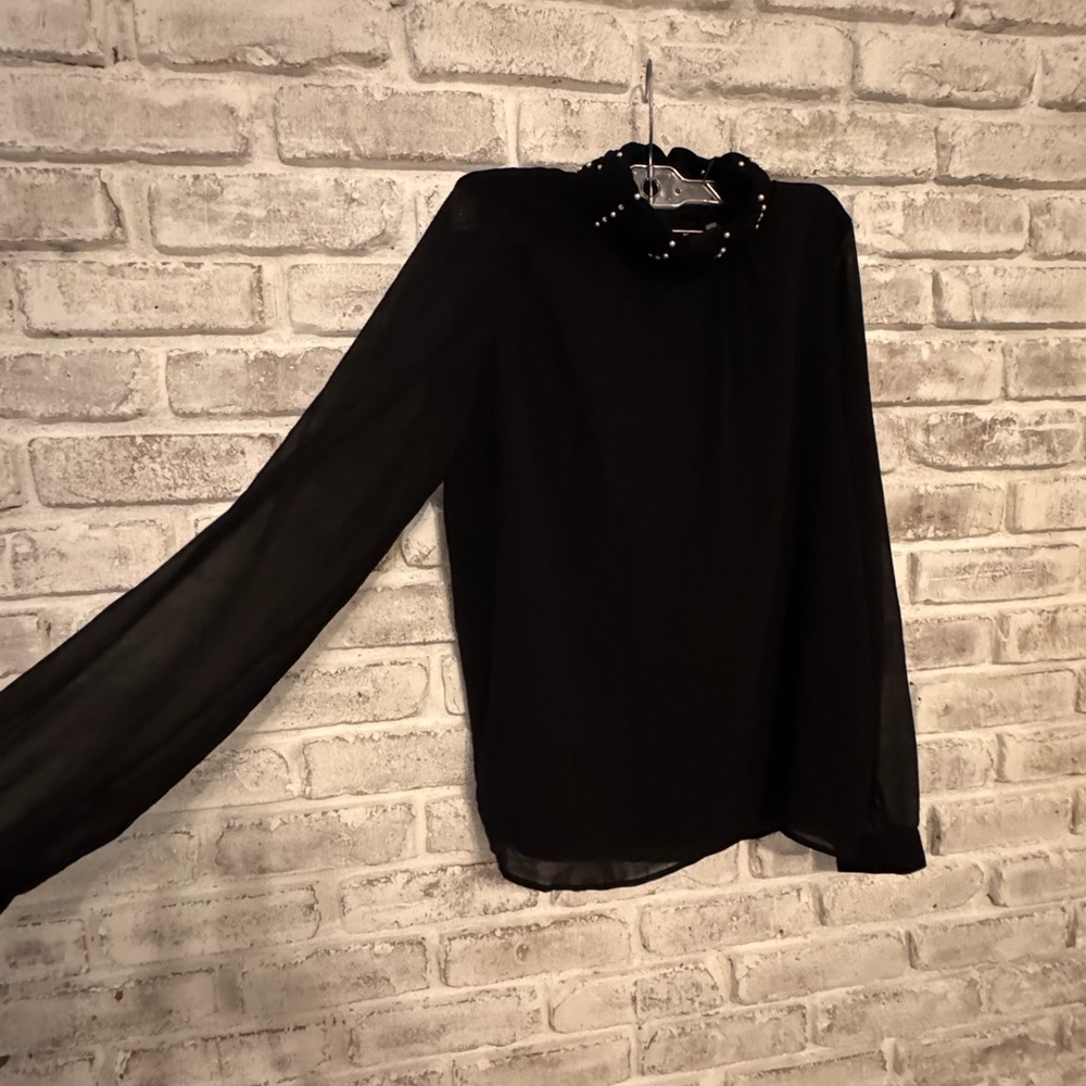 Karl Lagerfeld mock neck top with pearl collar